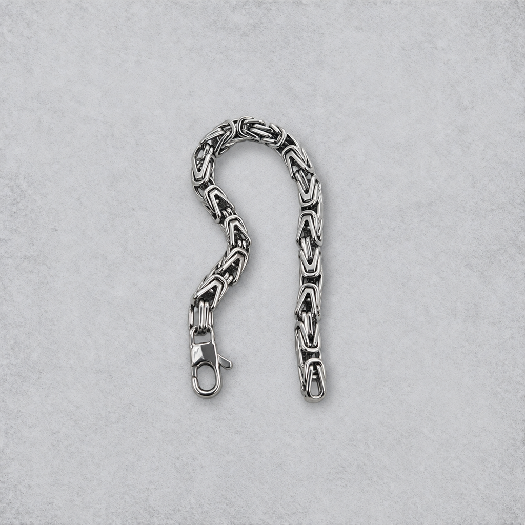 Silver Interlocking Link Bracelet