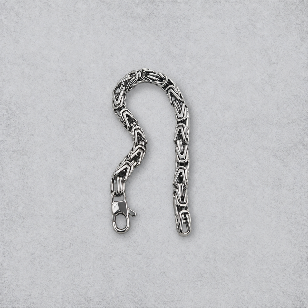 Silver Interlocking Link Bracelet