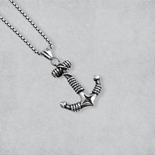Nova Anchor Pendant With Chain